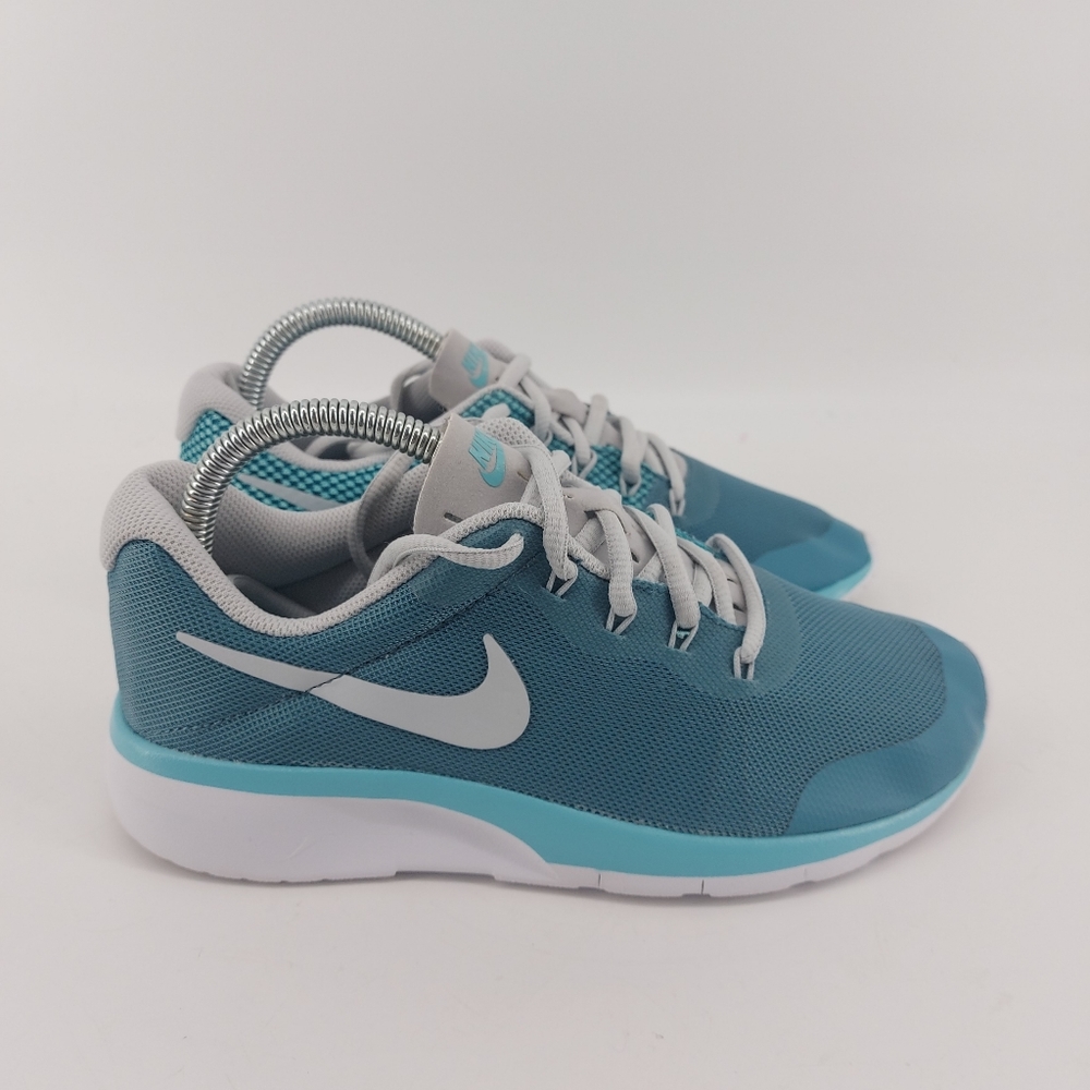 Nike Blue Athletic Shoes Size 7.5 Blue